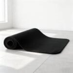 Black Yoga Mat with Storage Bag - الصورة 2